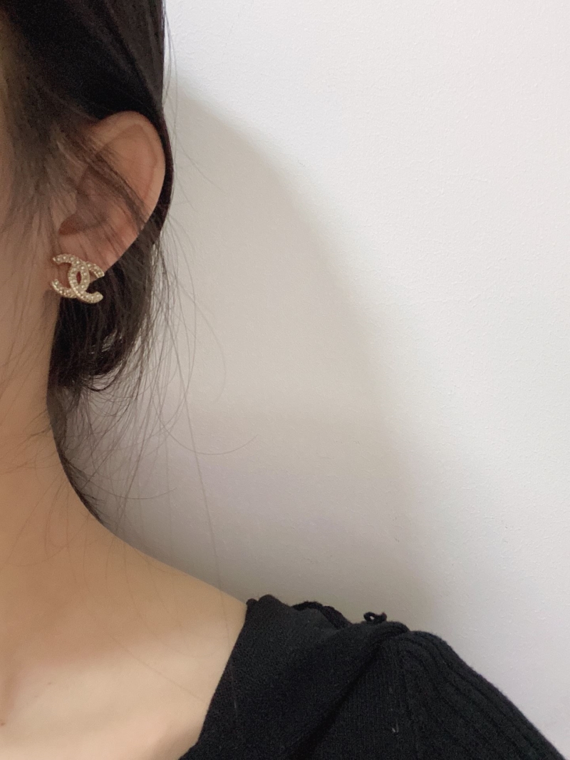 Ch**el earrings